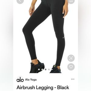 Alo Yoga Airbrush black leggings in small